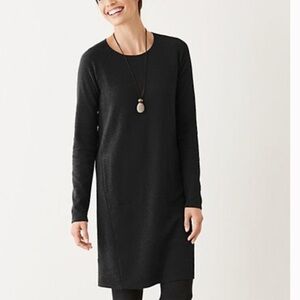Pure Jill by J Jill black long sleeve textured dress with pocket details, XS•••